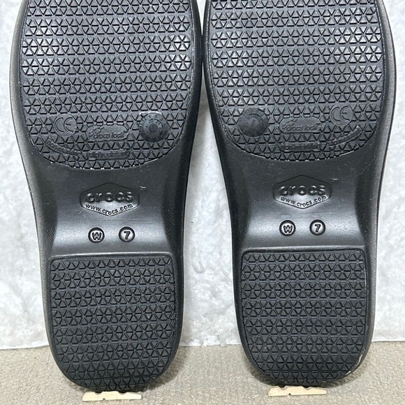 Crocs Womens Black Neria Pro II Slip On Clogs Work Shoes SZ US 7 - Picture 10 of 11